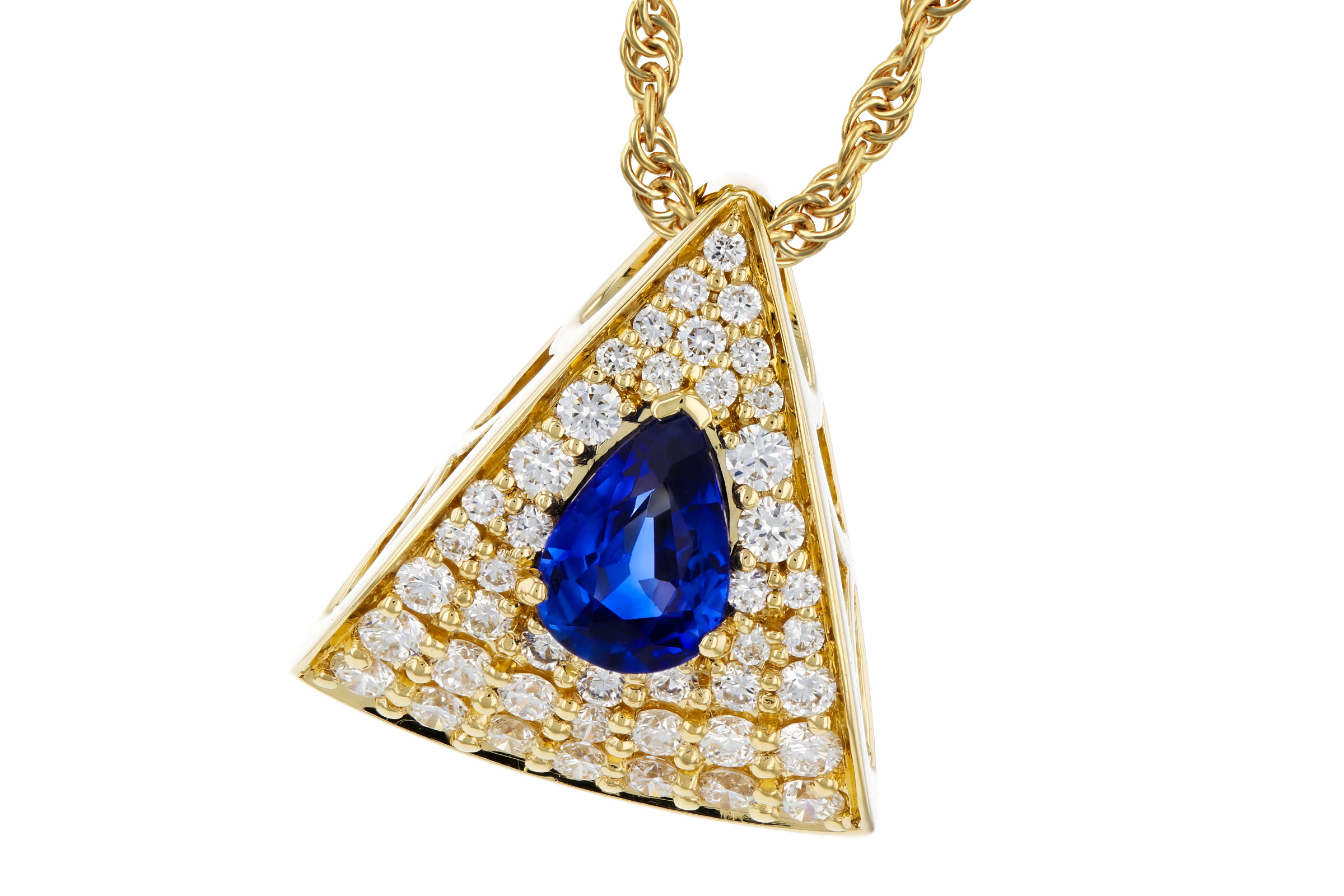 B285-02073: NECKLACE .51 SAPPHIRE .85 TGW (6x4MM SA)