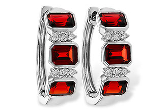 D284-11146: EARRING 1.50 TW GARNET 1.61 TGW