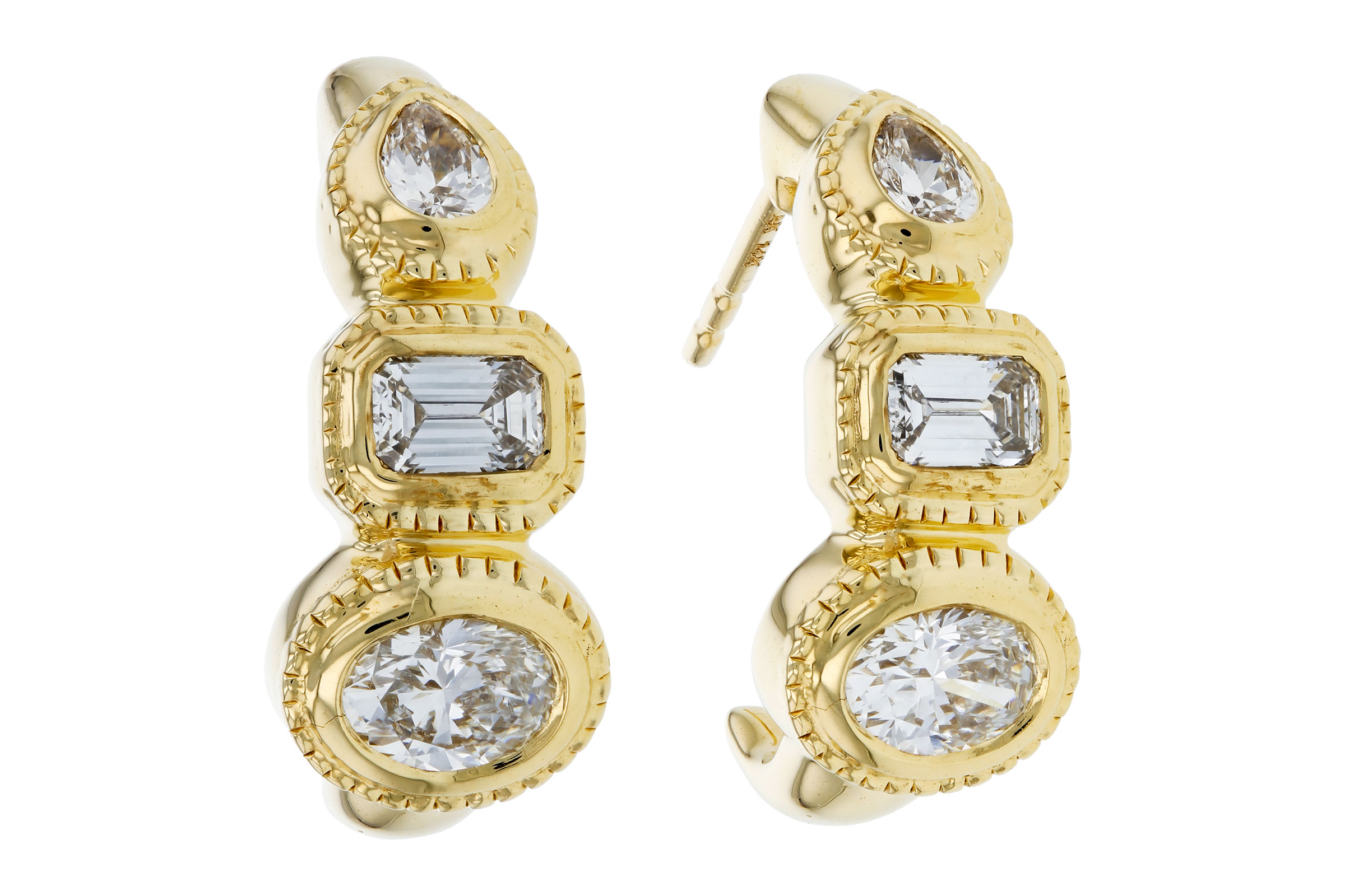 D285-02082: EARRINGS .68 TW FANCY CUT DIAMONDS