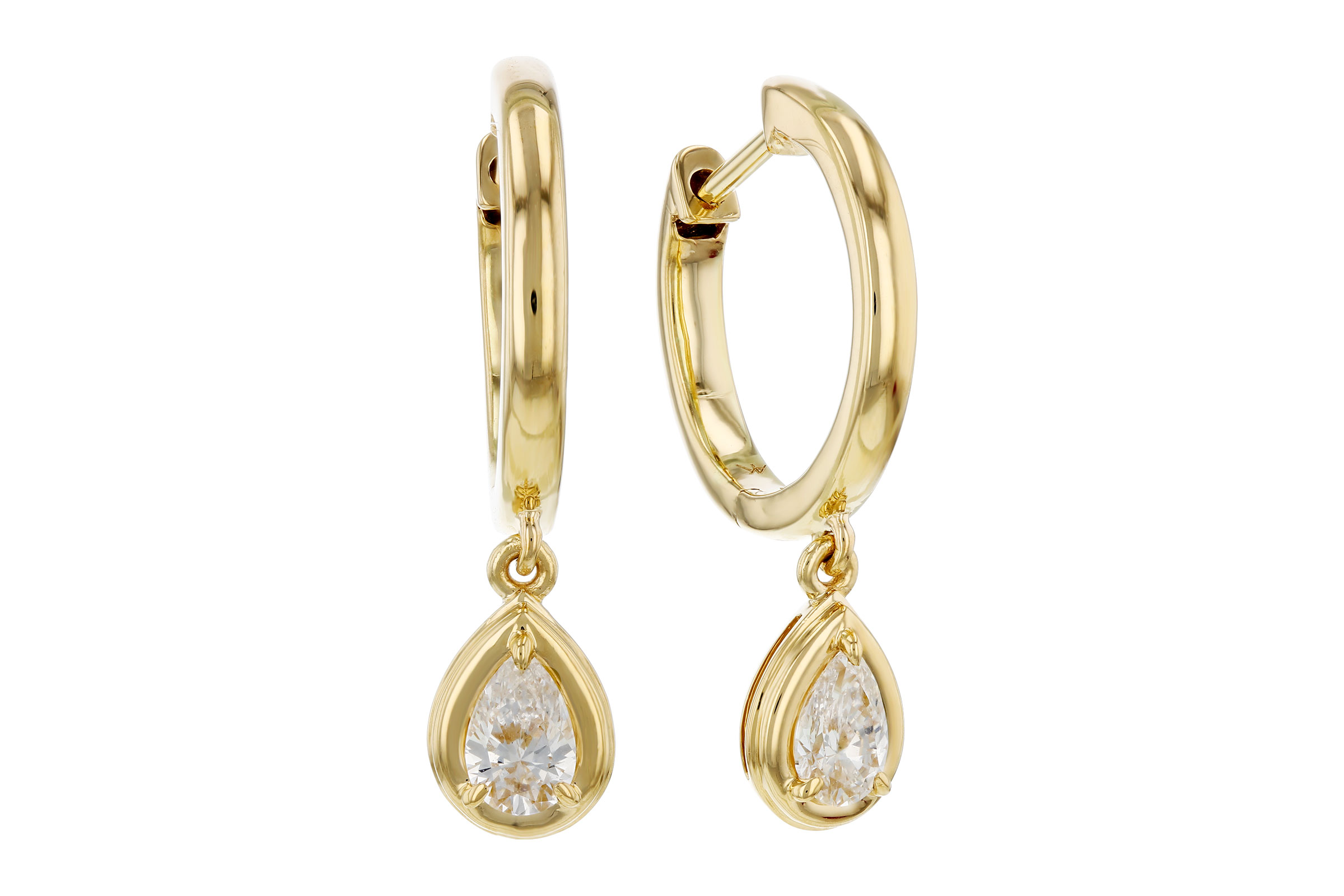 H285-02918: EARRINGS .42 TW PEAR SHAPE DIAS