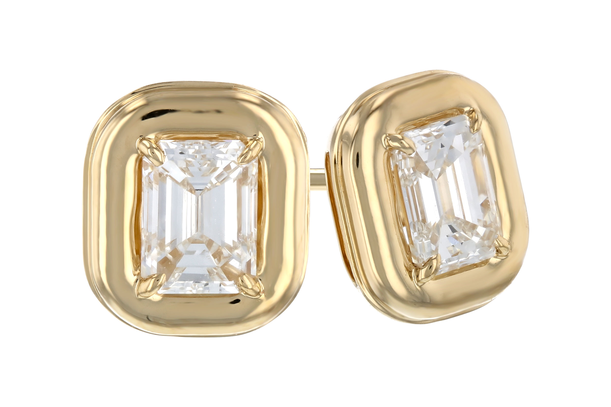 K285-02918: EARRINGS .48 TW EMERALD CUT DIA